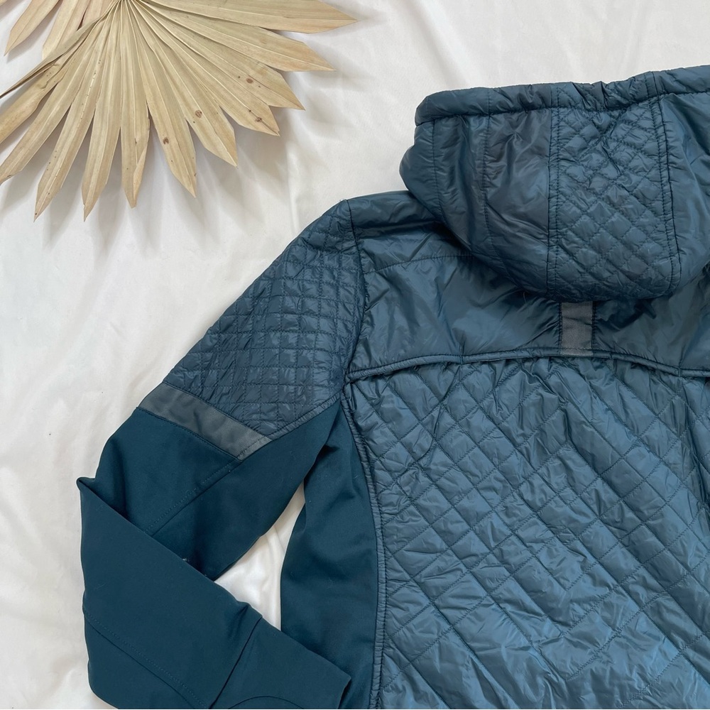 Athleta Womens Quilted Hooded Jacket in Deep Teal - Picture 7 of 7